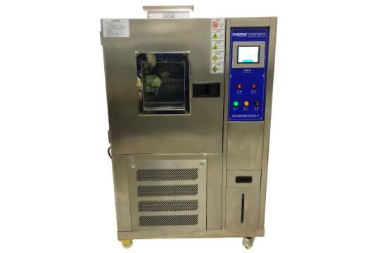 高低溫試驗箱怎樣進行安全操作?