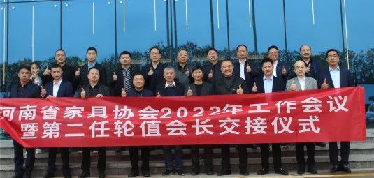 1649816849573002.jpg 合影.jpg